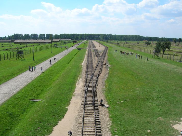 Panorámica de Birkenaw desde la puerta de entrada