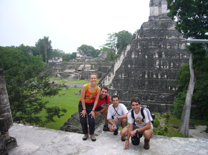 Ana, Pablo, Fran y yo en la Acropolis Norte