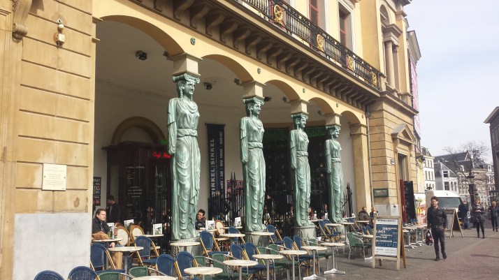 El Winkel van Sinkel y su cariátides