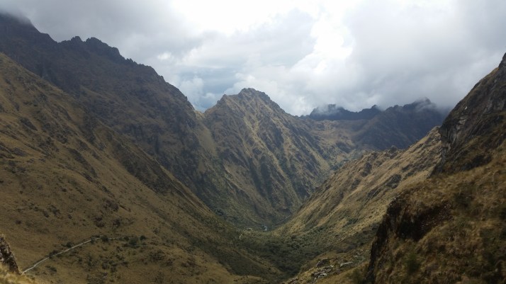 El descenso hasta el campamento de Pacamayo