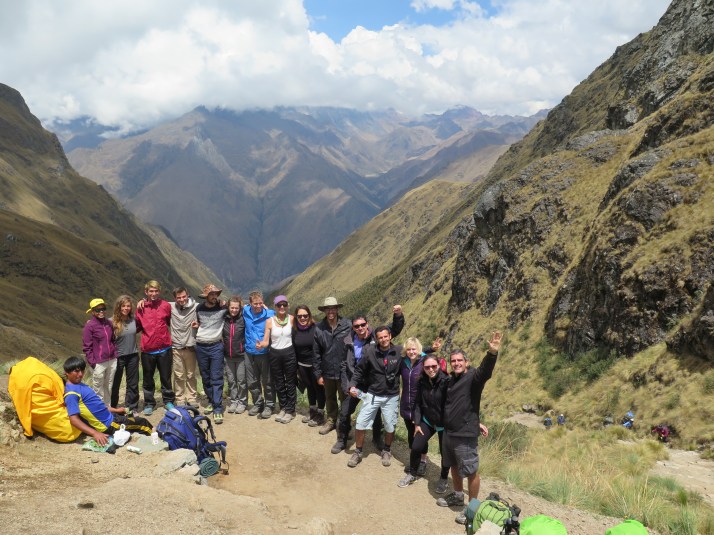 Todos radiantes tras superar El Reto